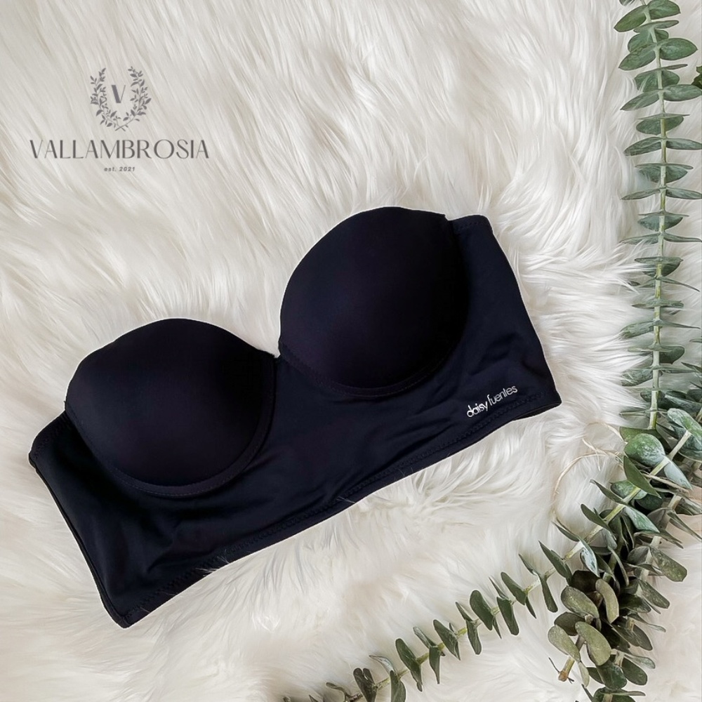Classic Black Strapless Bra